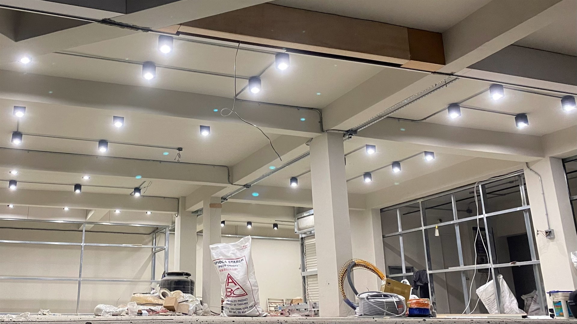 和興水電工程商業空間施工現場